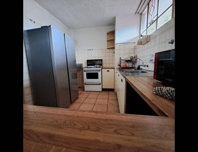 2 BEDROOM APARTMENT FOR SALE IN WONDERBOOM SOUTH